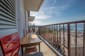Apartment Center
